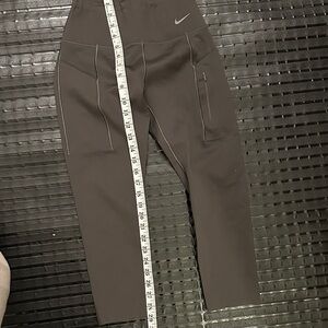 Nike Go Charcoal Performance Leggings